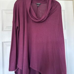 Express Women's Purple Sweater size XS/S
